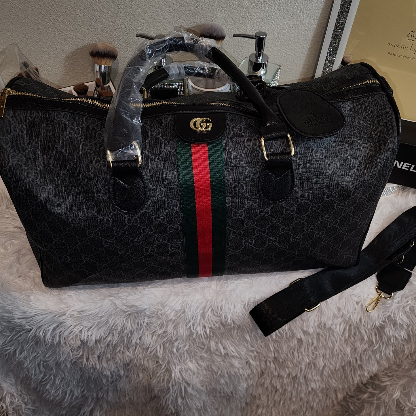 SG08 GU Duffle