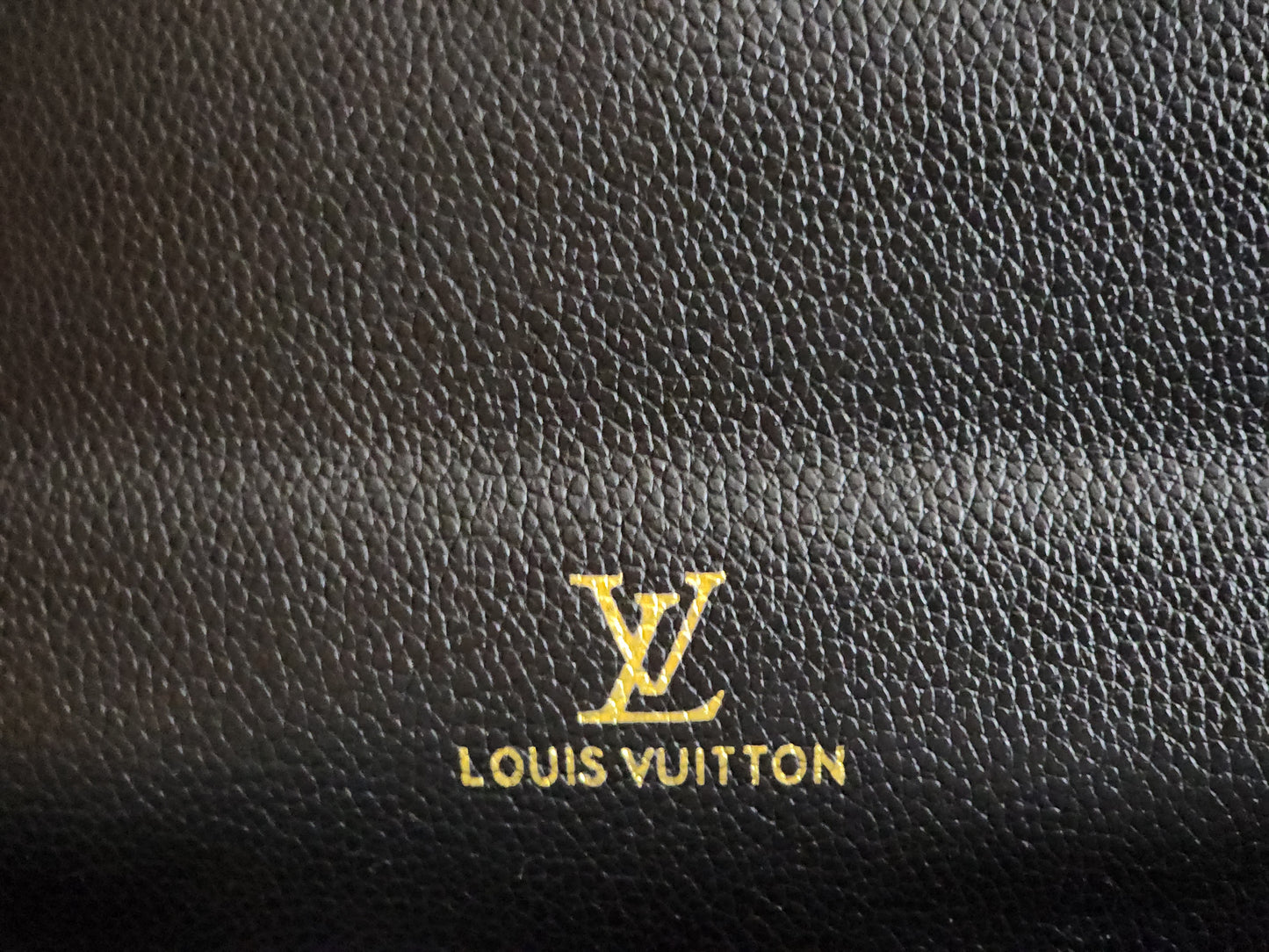 LV5 TWIST BLACK
