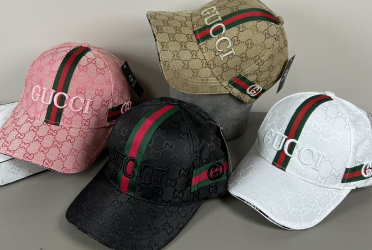 GU White Monogram Cap 009