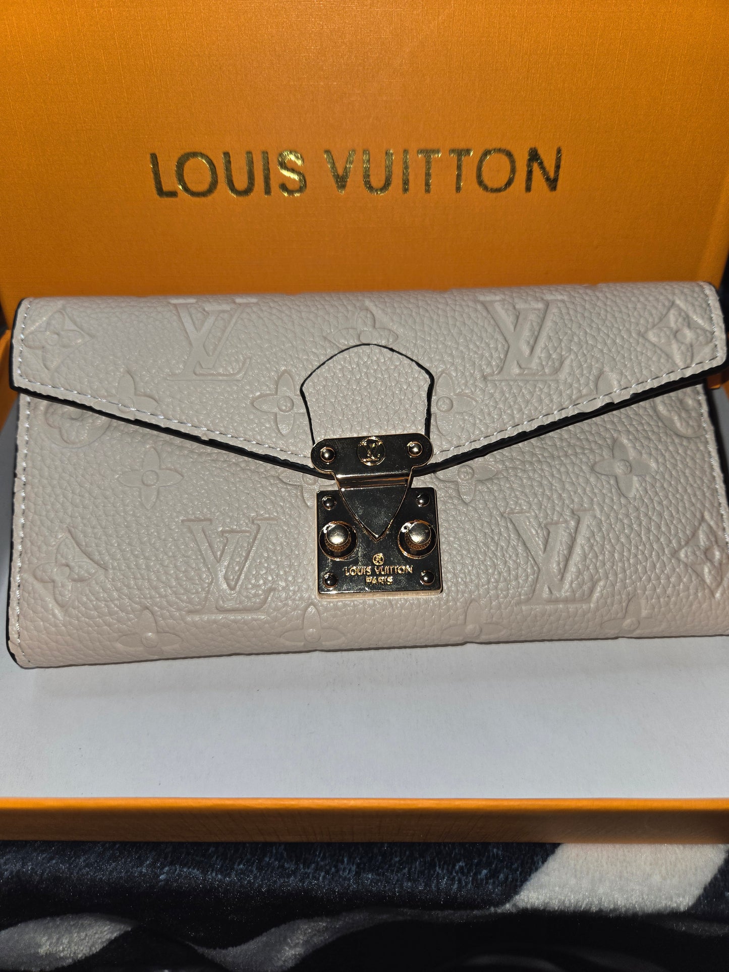 L 008 Monogram Wallet