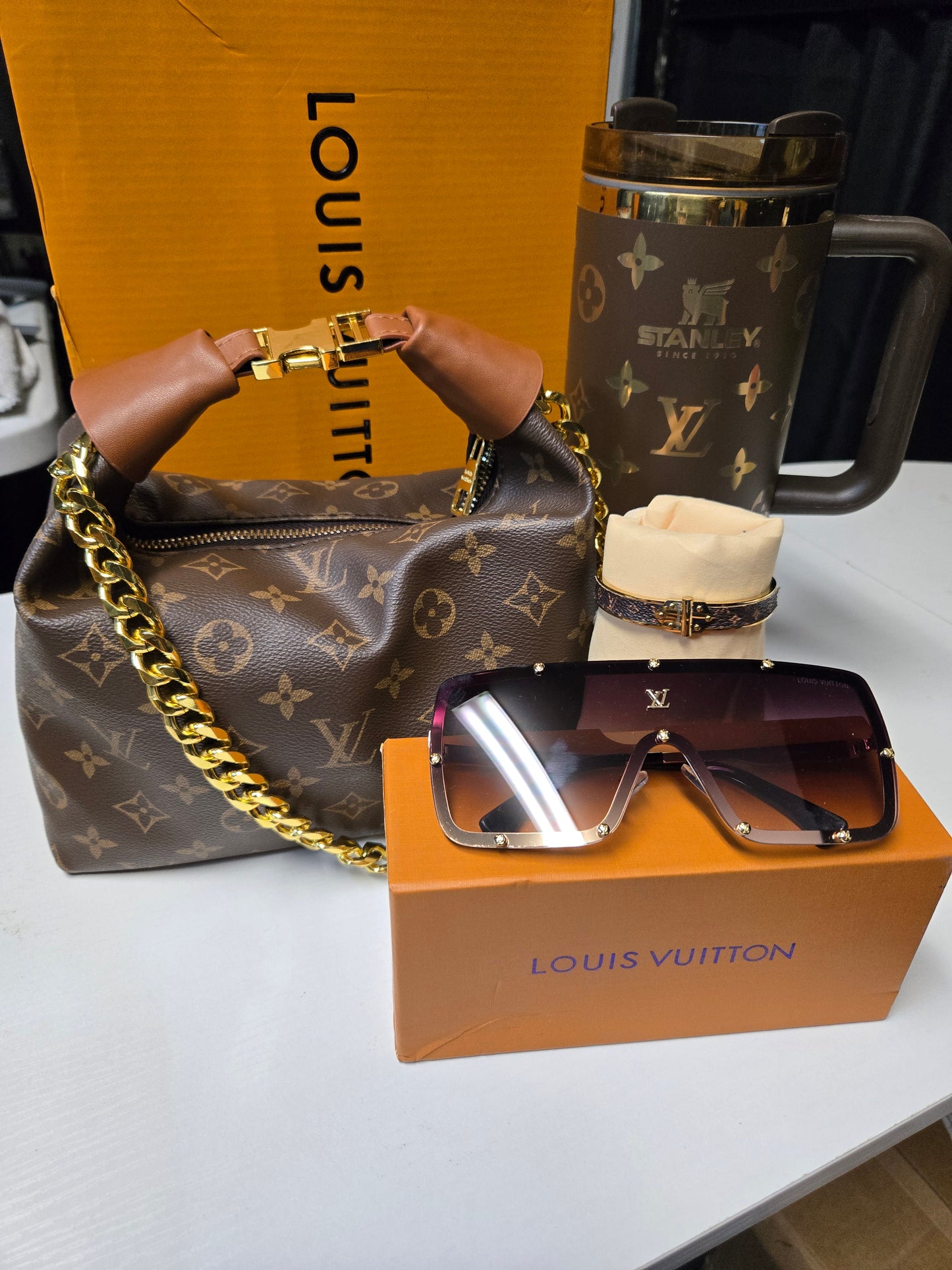 LV Bundle 003