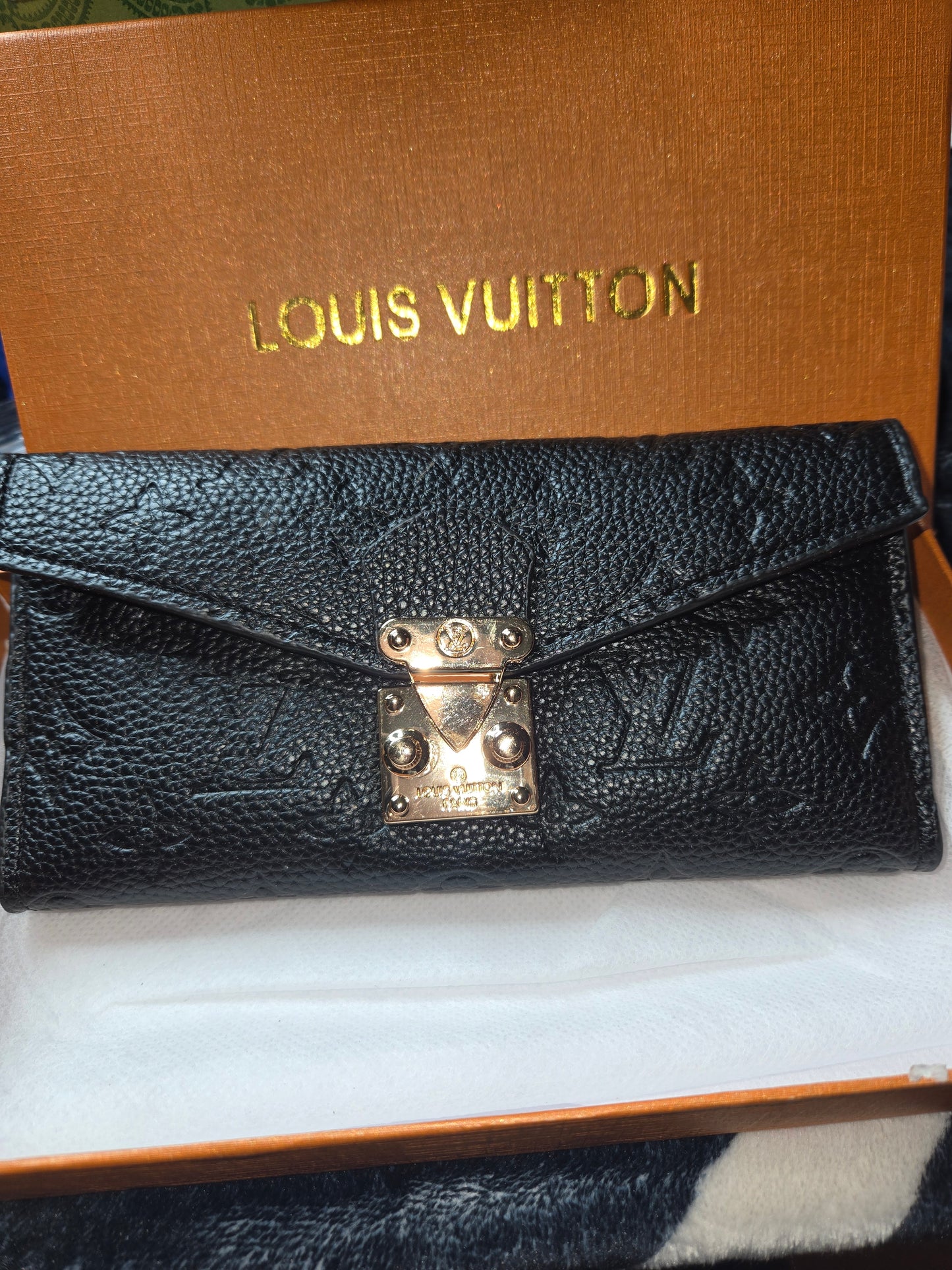 L 006 Black Monogram Wallet