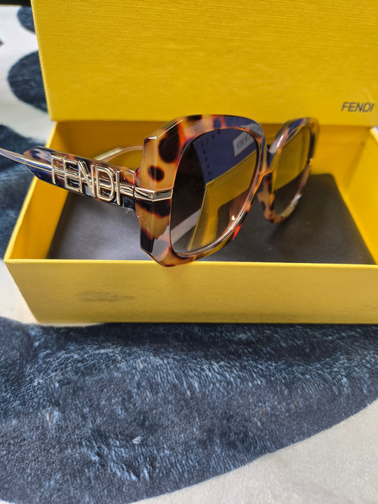 FEN Glasses 012