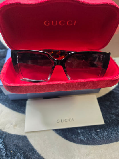 GU Glasses 013