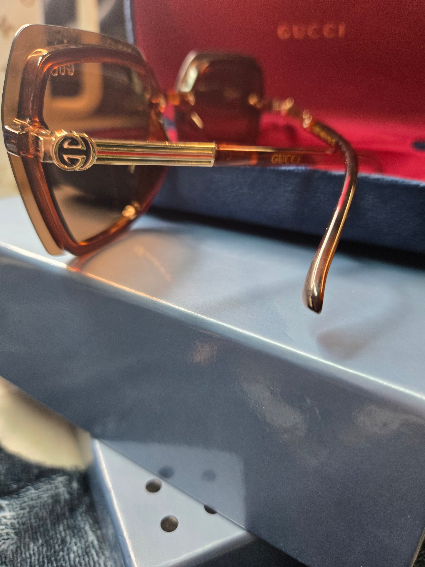 GU Glasses 015