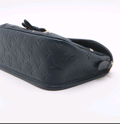 LV 25 LV Diane Black/White