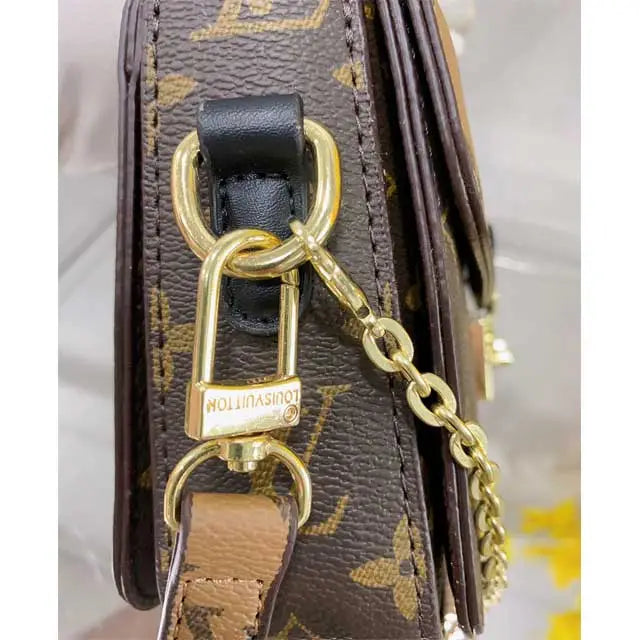 LV18 LV Monogram Pochette Matisse