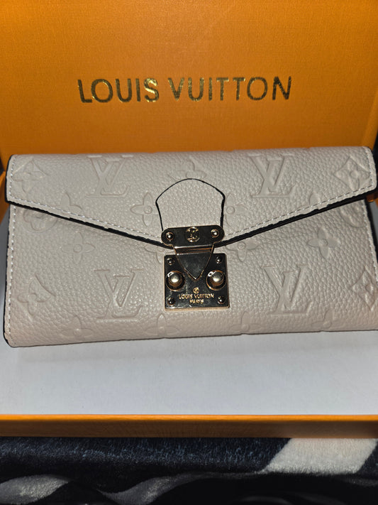 L 008  Monogram  Wallet