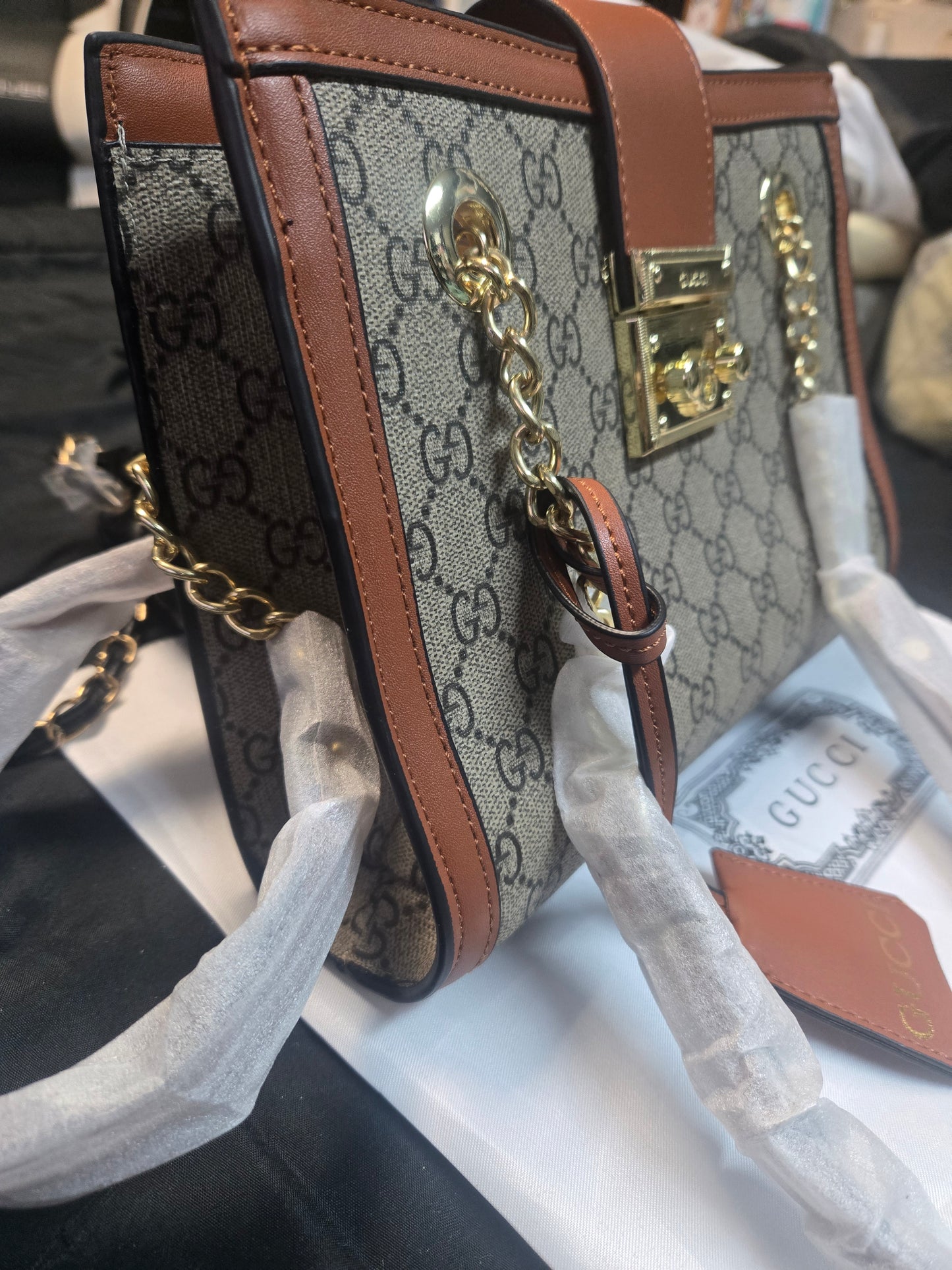 GU 01 GG Padlock Supreme