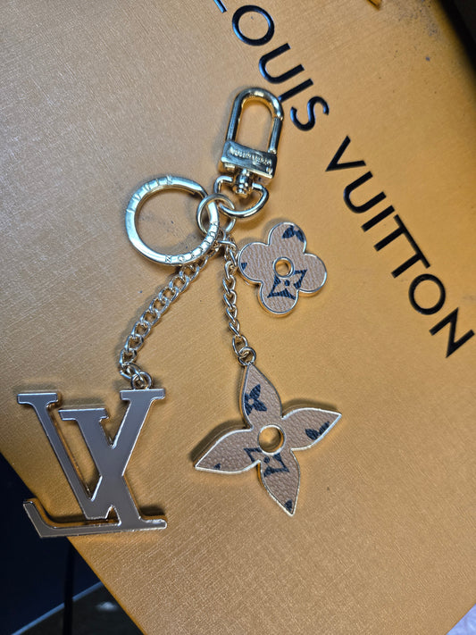 Bag Charm 005 LV Lt Brown