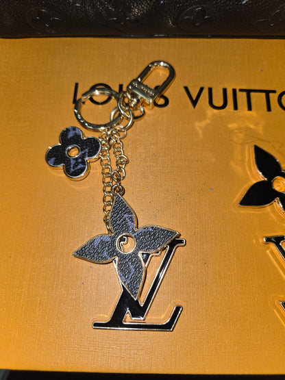 Bag Charm 008 LV Black Monogram