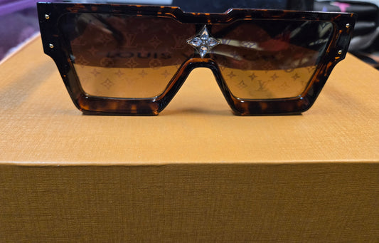 LV Monogram Glasses 001